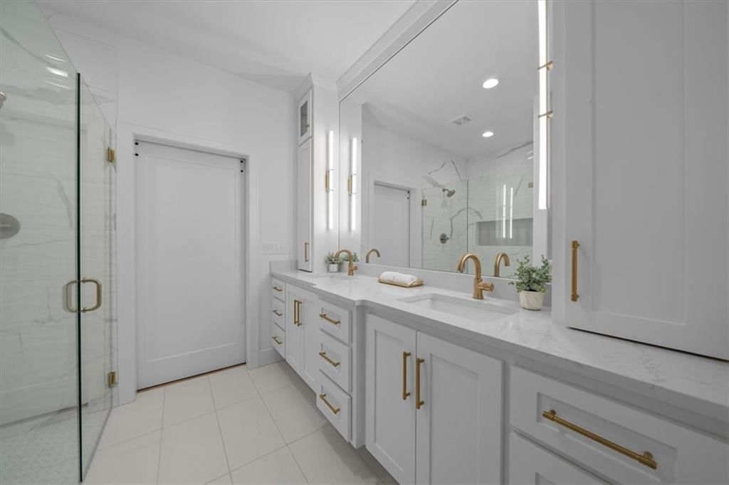 793 NE Algonquin Street — photo 17