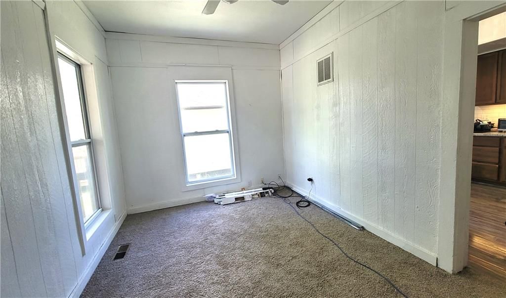 408 W Peoria Street — photo 8