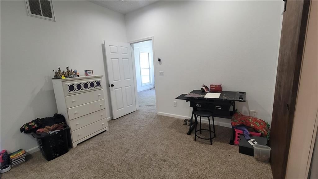 408 W Peoria Street — photo 14