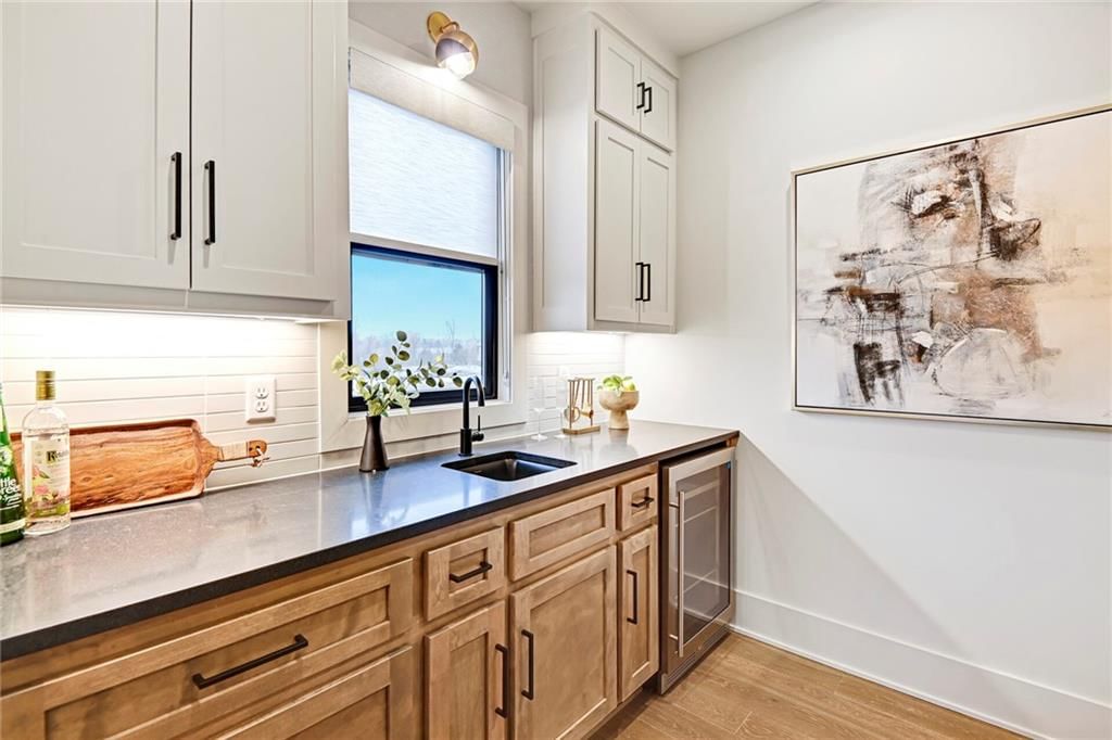 17425 Gillette Street — photo 17
