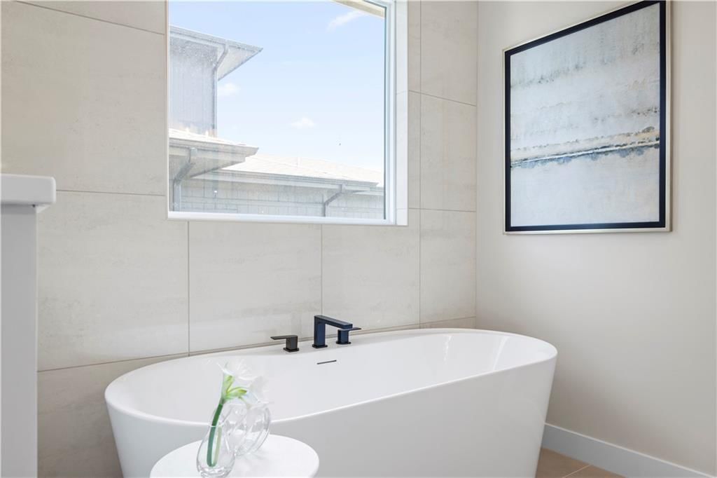 12401 W 184th Street — photo 33