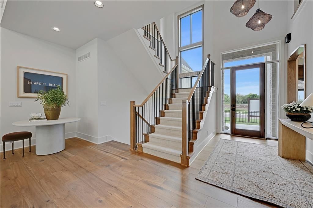 Photo 7 of 73 - 16063 S Twilight Lane, Olathe, KS 66062
