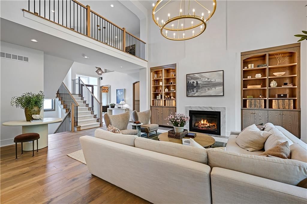 Photo 12 of 73 - 16063 S Twilight Lane, Olathe, KS 66062