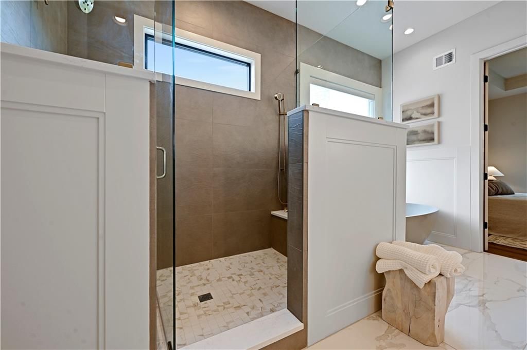 Photo 34 of 73 - 16063 S Twilight Lane, Olathe, KS 66062