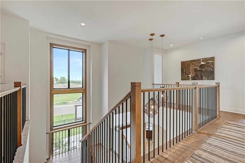 Photo 38 of 73 - 16063 S Twilight Lane, Olathe, KS 66062