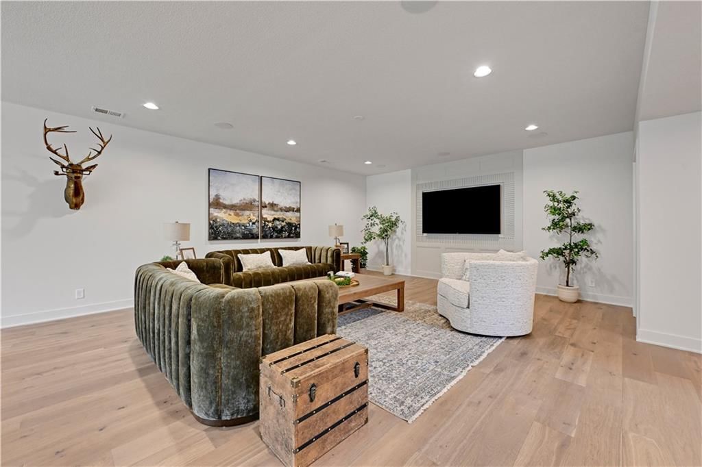 Photo 53 of 73 - 16063 S Twilight Lane, Olathe, KS 66062