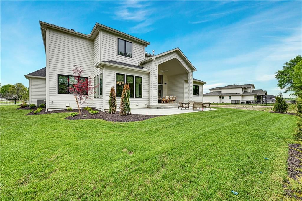 Photo 62 of 73 - 16063 S Twilight Lane, Olathe, KS 66062