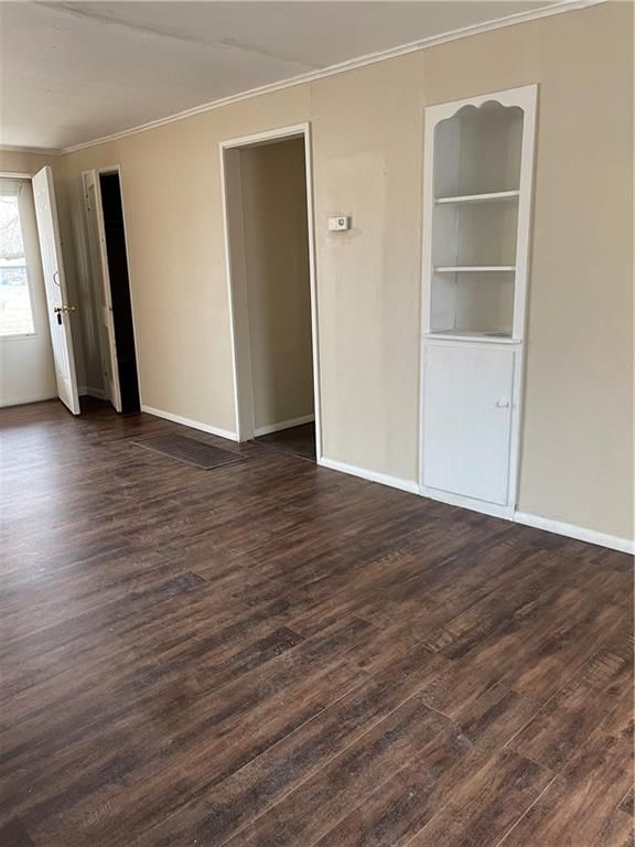 3000 Grand Avenue — photo 10