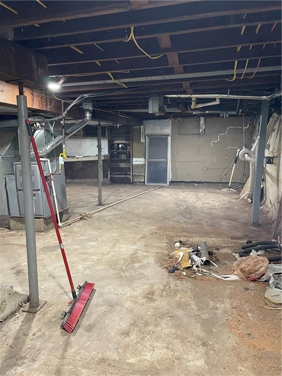 3000 Grand Avenue — photo 19