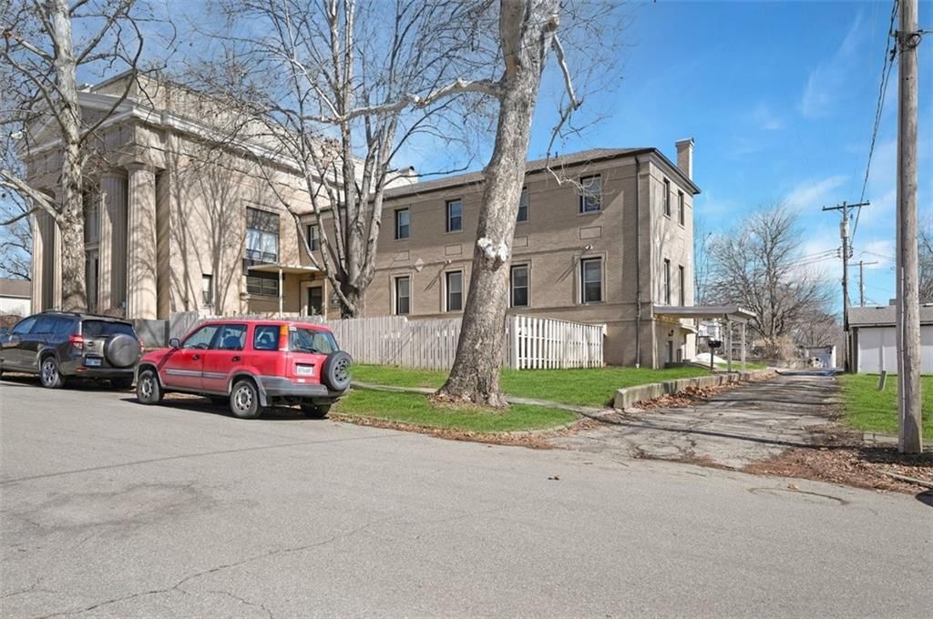 314 N 6th Street — photo 2
