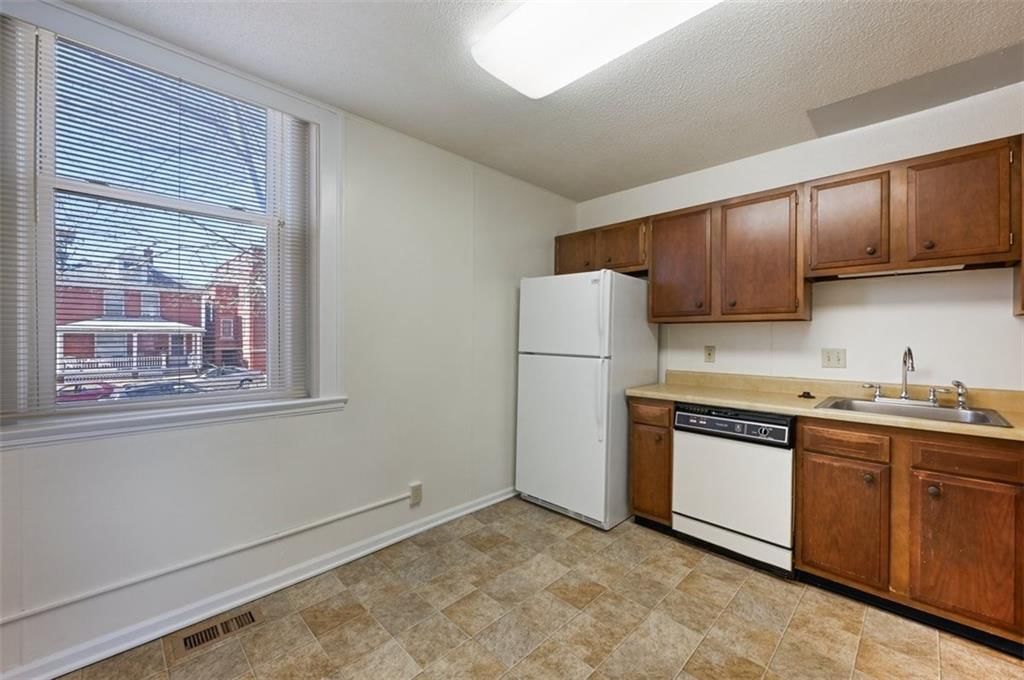 314 N 6th Street — photo 15