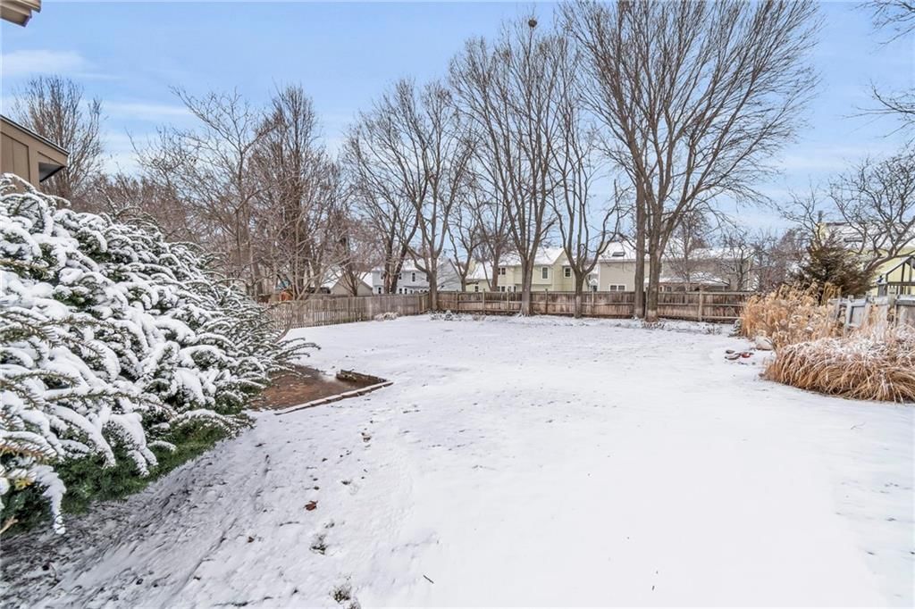 15306 W 86th Street — photo 45