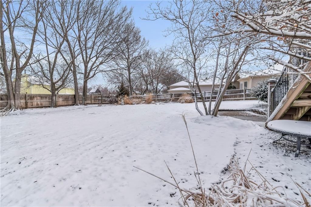 15306 W 86th Street — photo 46