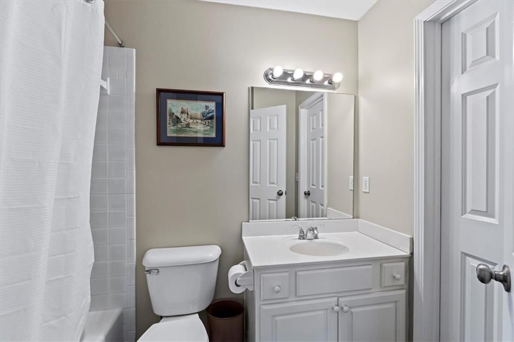 13021 Pembroke Lane — photo 31