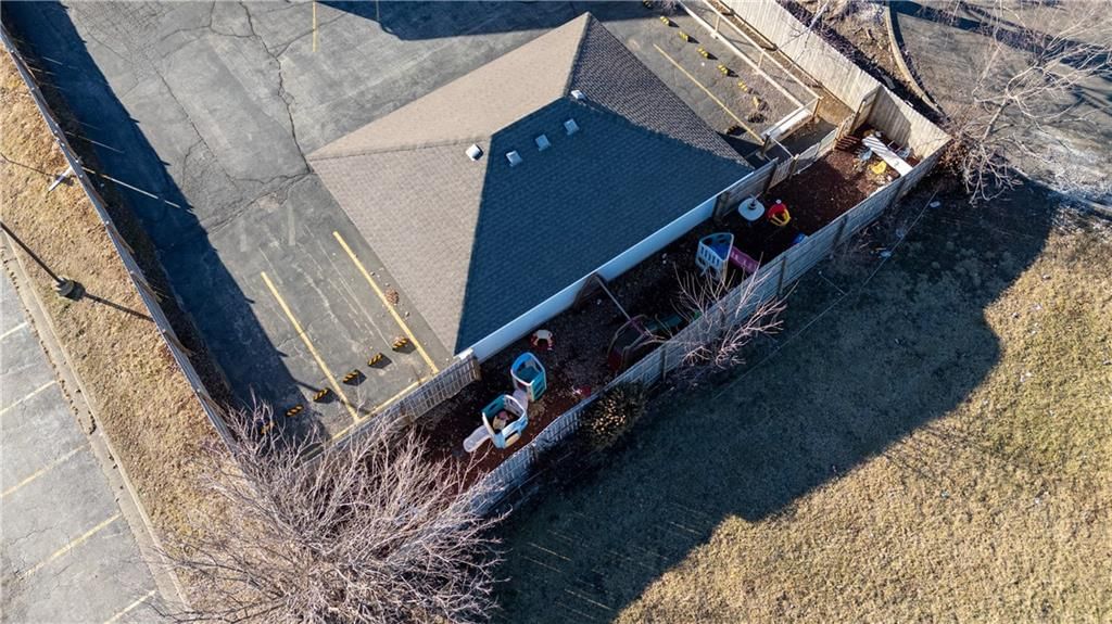 7607 Raytown Road — photo 18