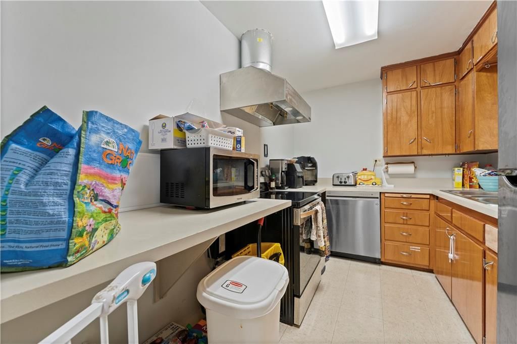 7607 Raytown Road — photo 44