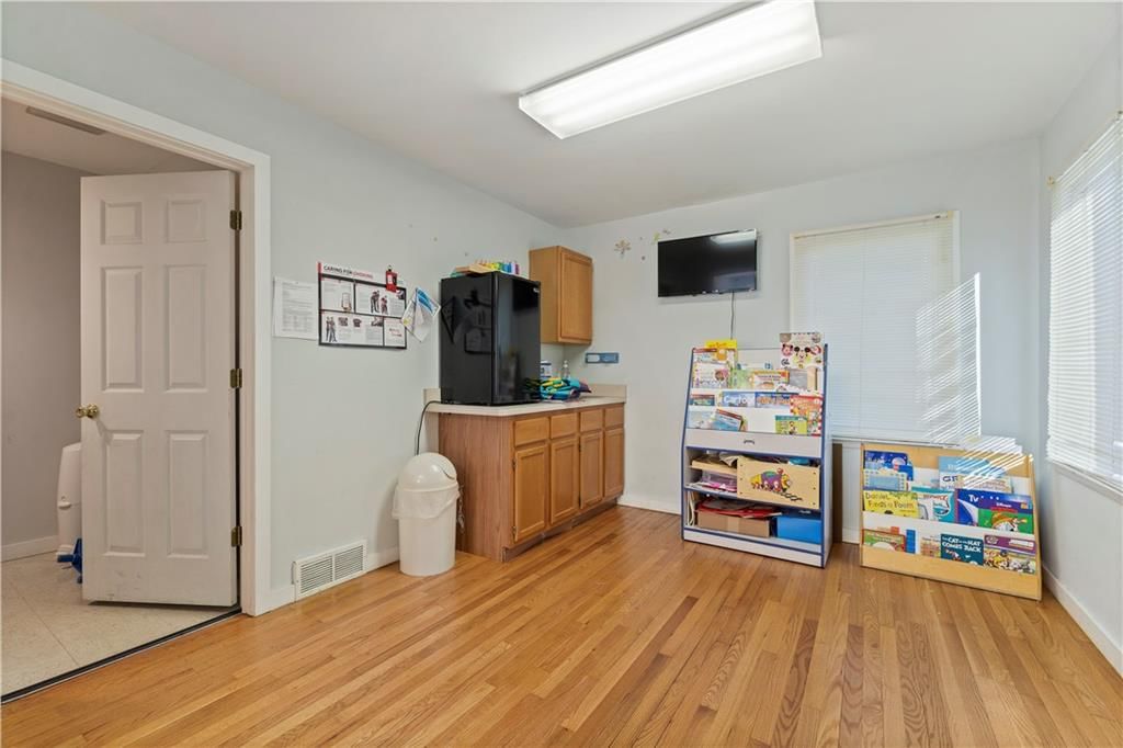 7607 Raytown Road — photo 45