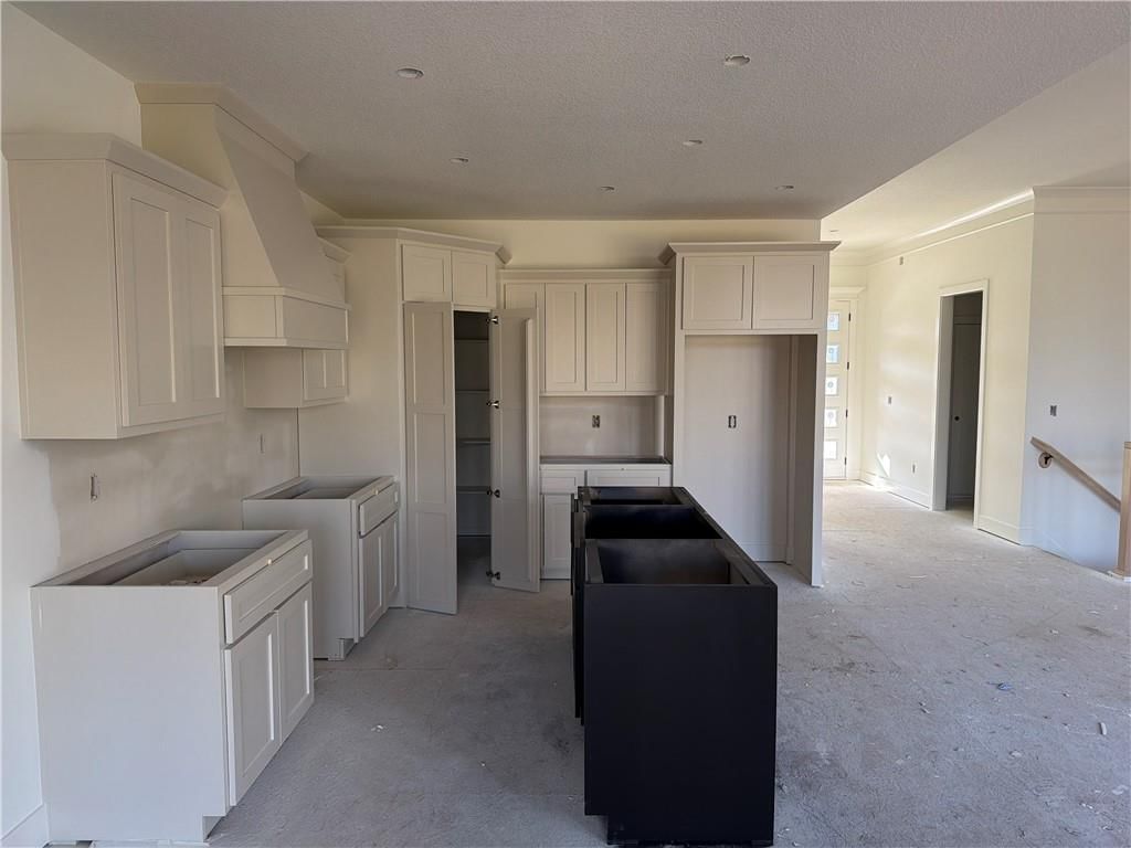 4710 NE 86TH Terrace — photo 4