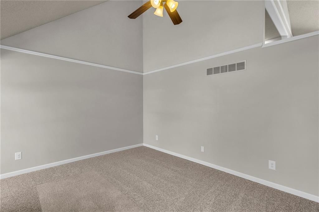 10123 N Central Street — photo 8
