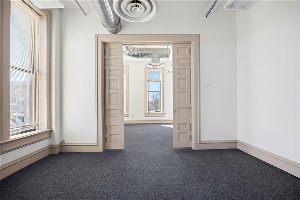 4 W Ohio Street — photo 15