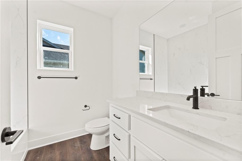 8019 N Sycamore Avenue — photo 5