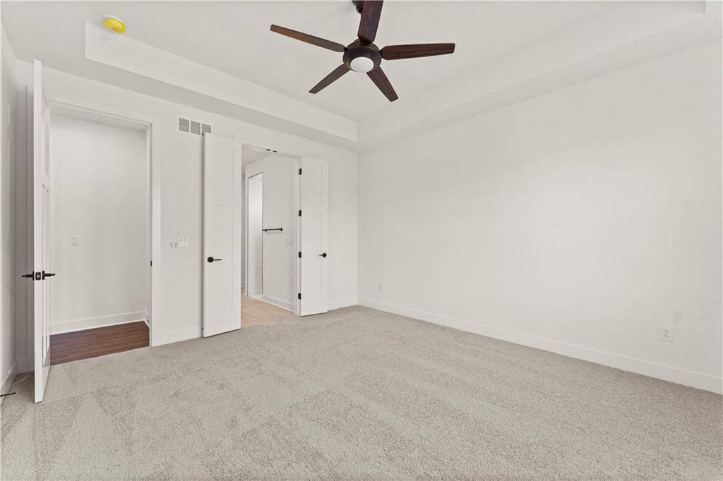8019 N Sycamore Avenue — photo 12