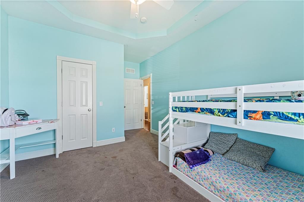 905 Meadowbrook Drive — photo 28