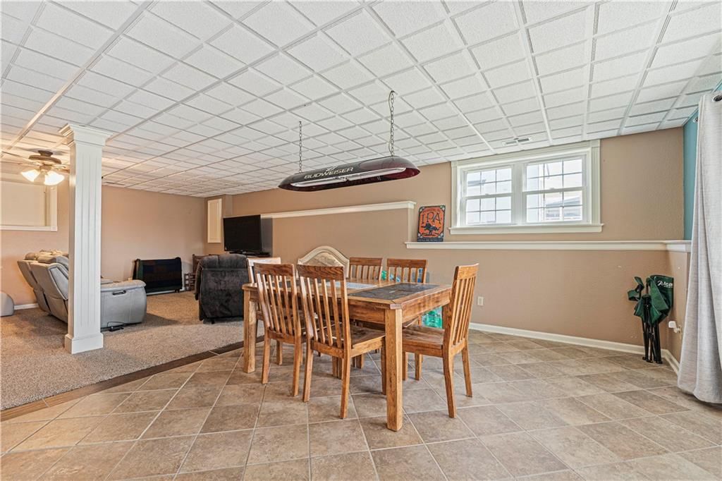 905 Meadowbrook Drive — photo 34