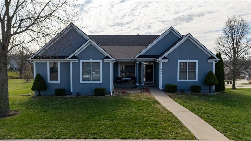 905 Meadowbrook Drive — photo 44