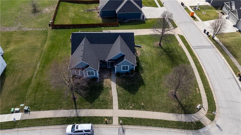 905 Meadowbrook Drive — photo 47