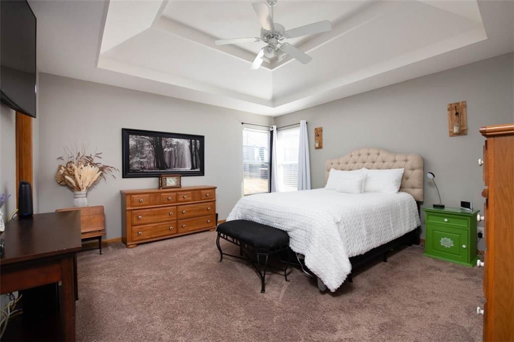 1305 Honeysuckle Court — photo 11