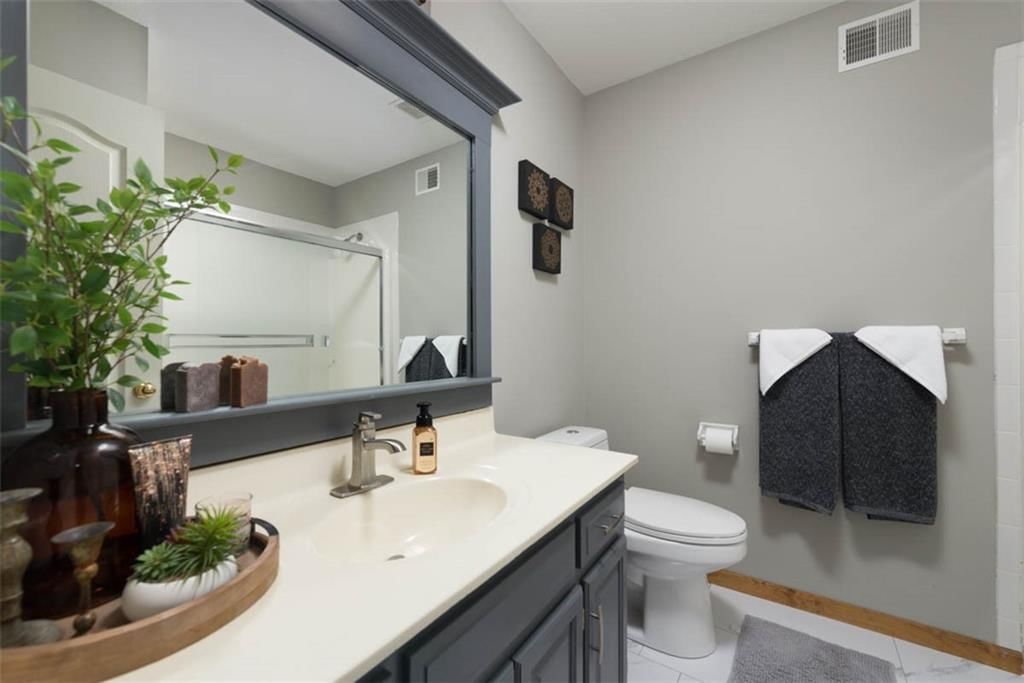1305 Honeysuckle Court — photo 19