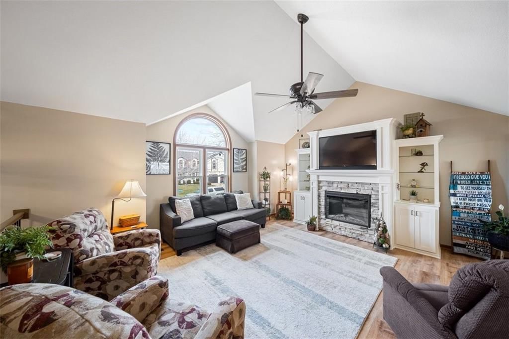 705 Feldspar Street — photo 10