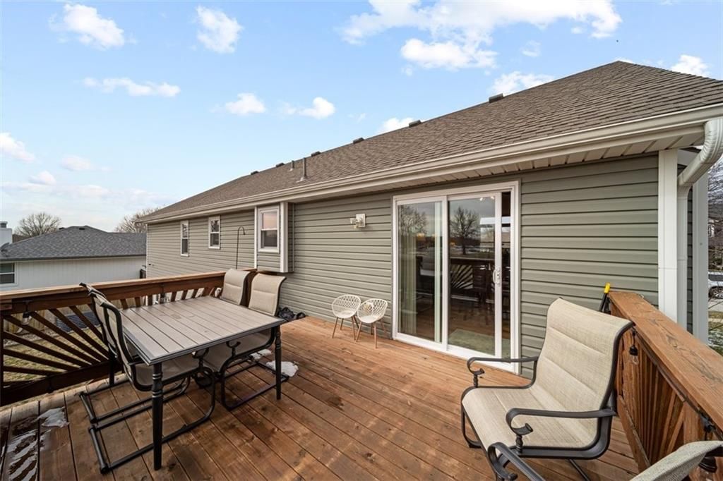 705 Feldspar Street — photo 19
