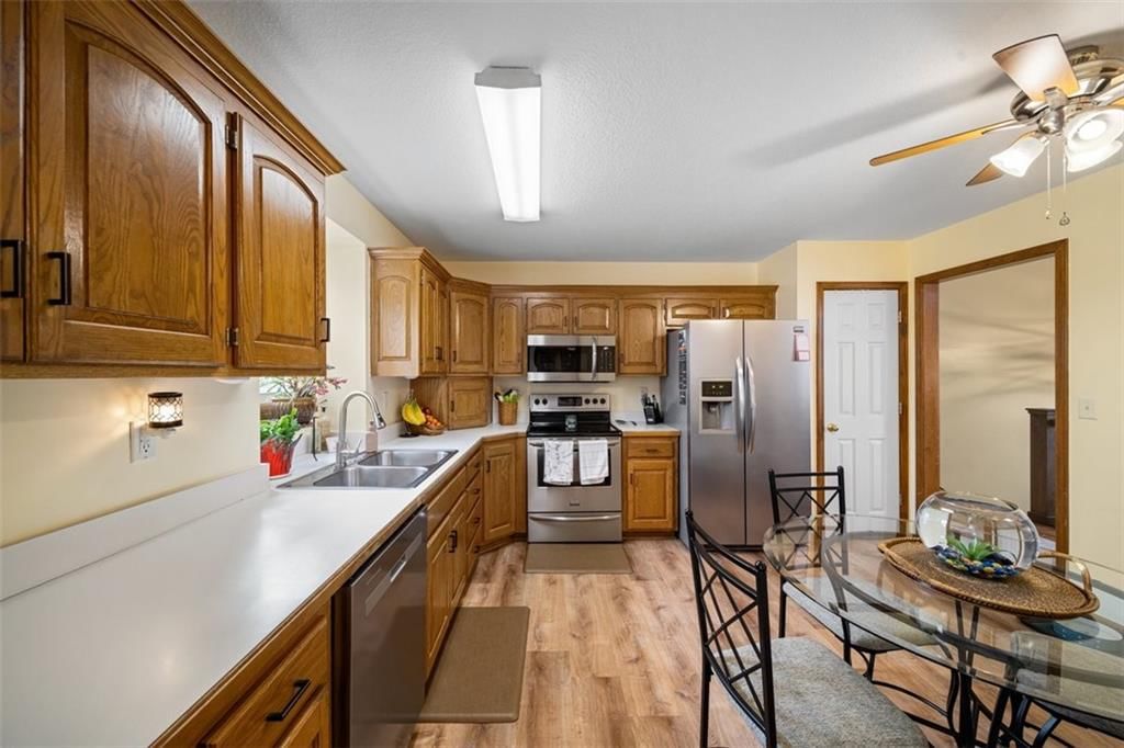 705 Feldspar Street — photo 21