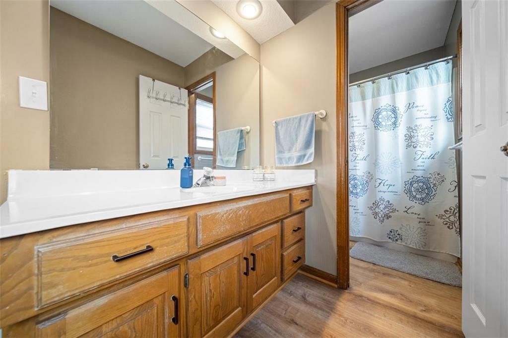 705 Feldspar Street — photo 31