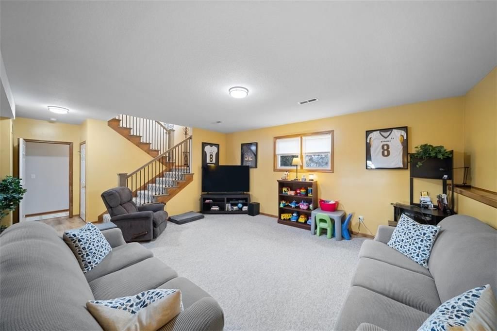705 Feldspar Street — photo 35