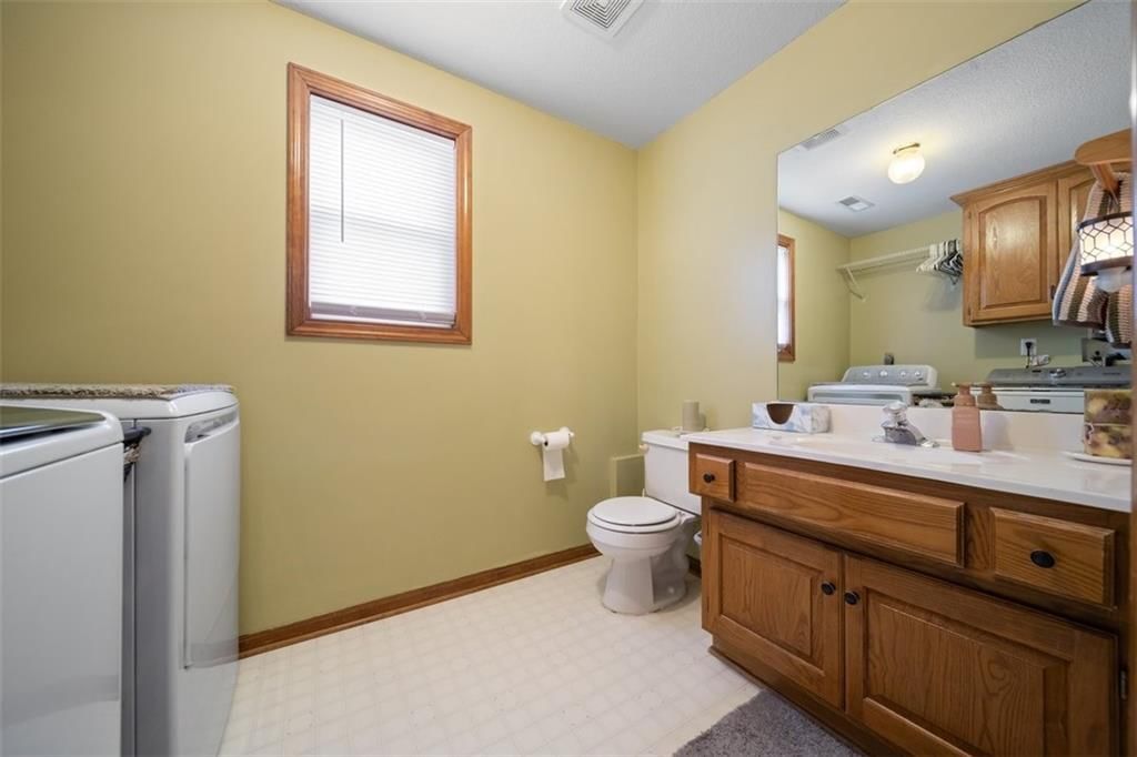 705 Feldspar Street — photo 40