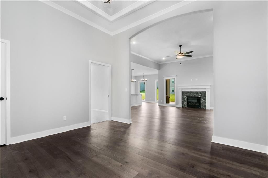11007 N Bristol Avenue — photo 4