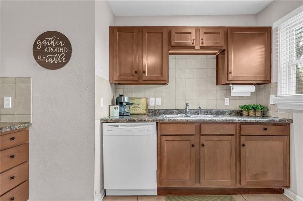 307 S Church Street — photo 10
