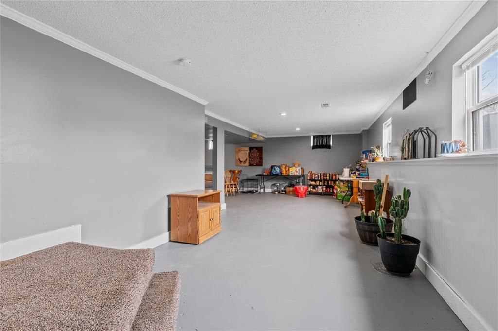 613 S Camden Street — photo 24