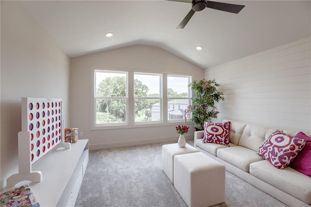 13504 Terrace Park Drive — photo 32
