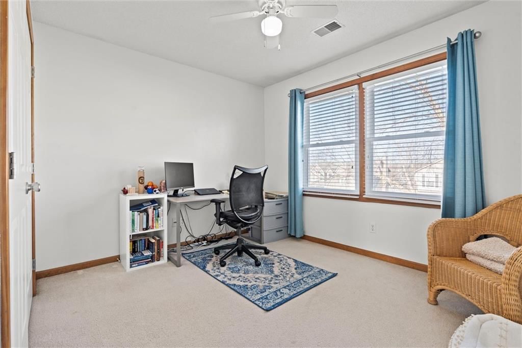 7511 N Donnelly Avenue — photo 22
