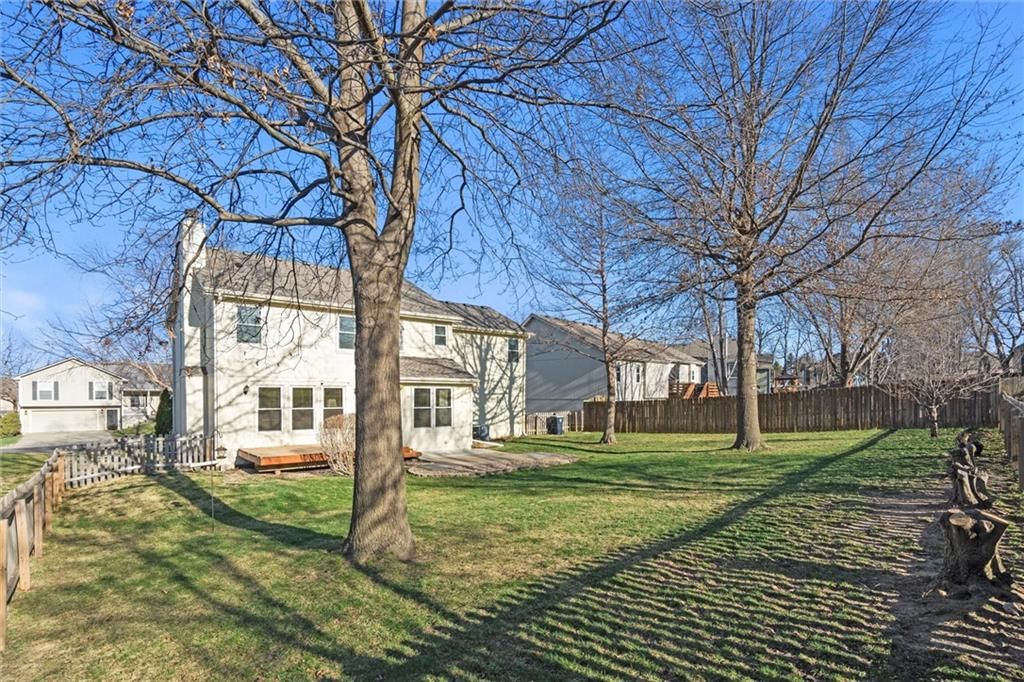 7511 N Donnelly Avenue — photo 26