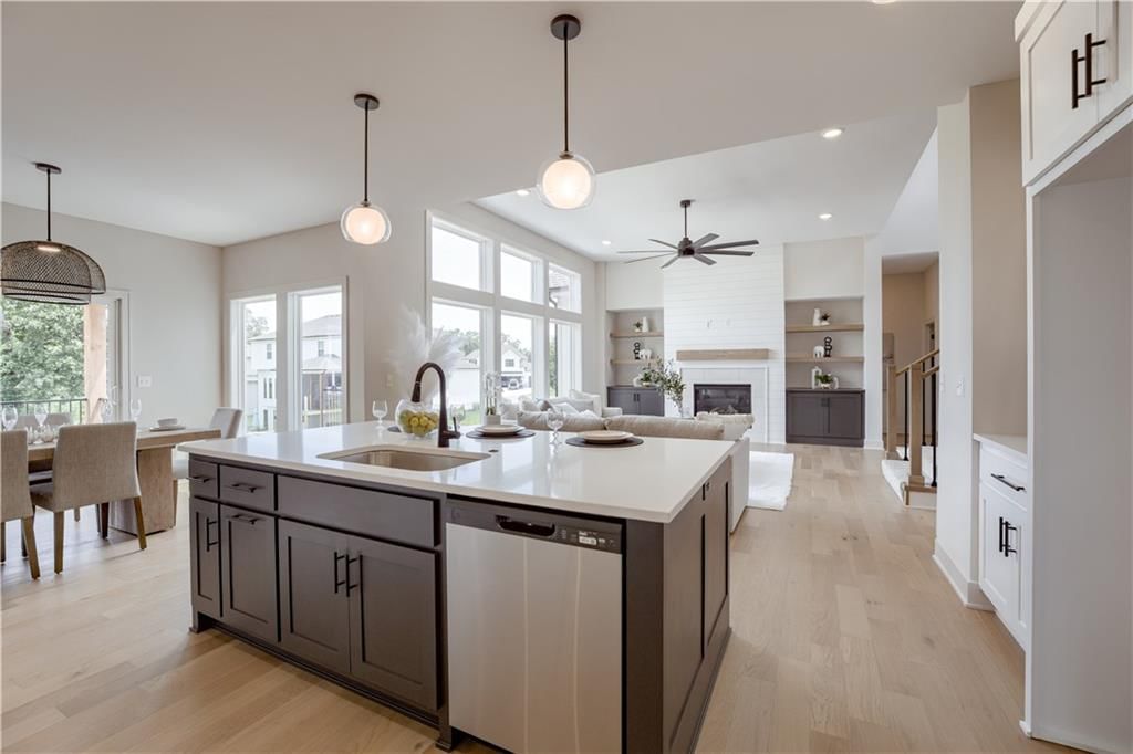 5158 NW 47th Terrace — photo 9