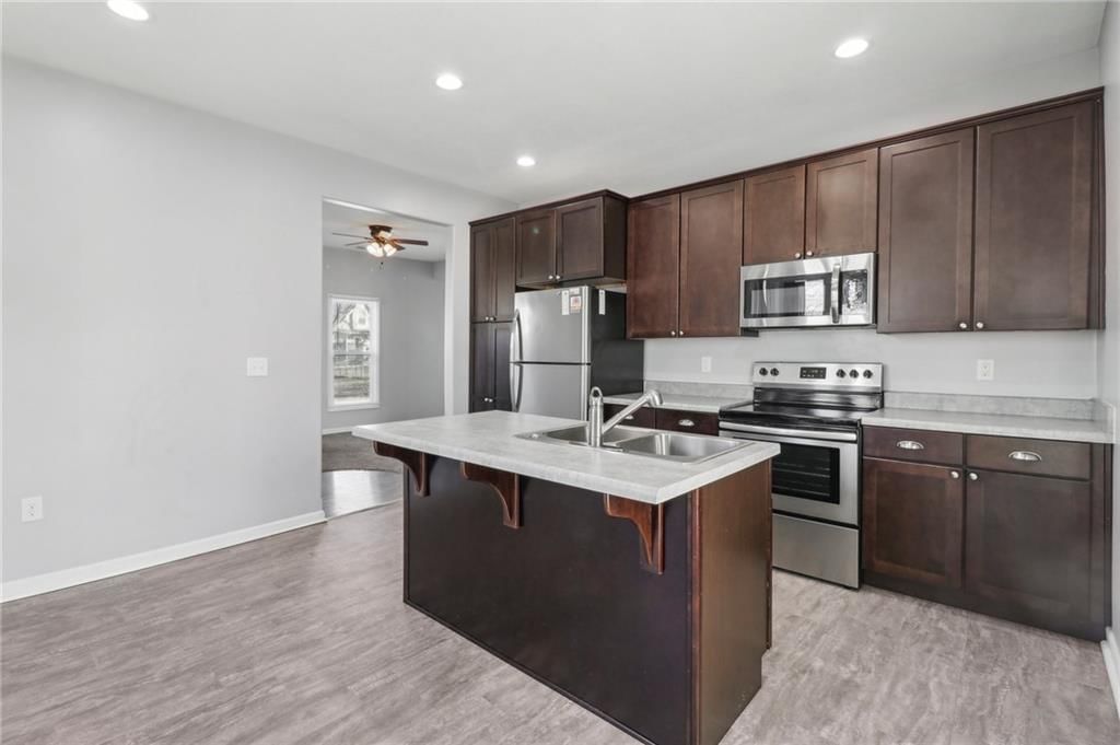 518 W 2nd Street — photo 5
