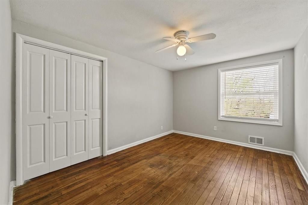 11040 Poplar Avenue — photo 15