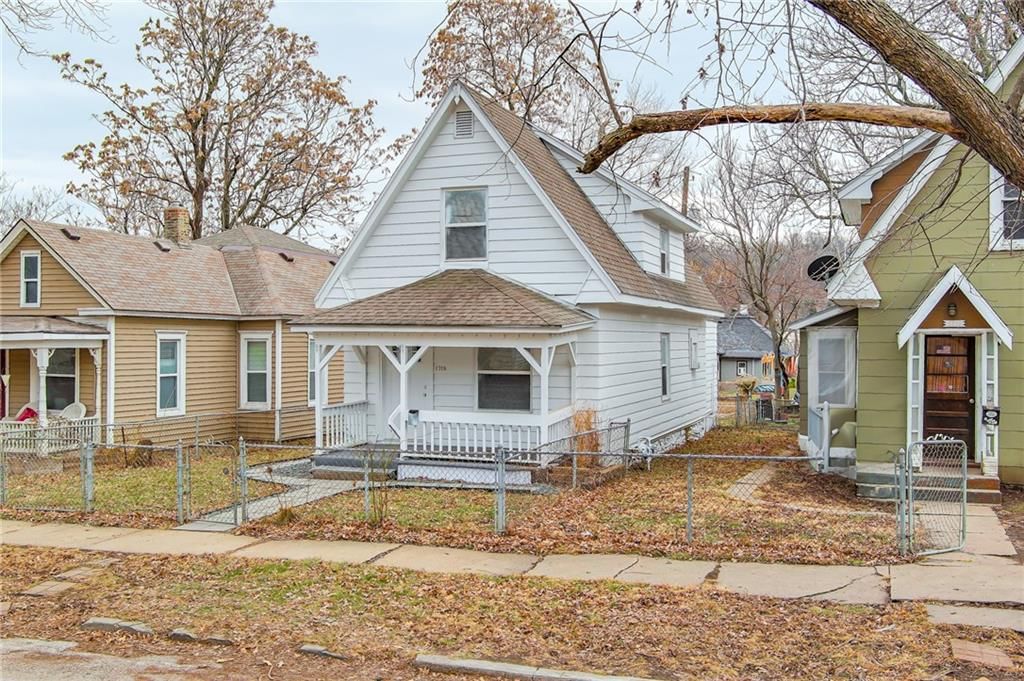 1709 Lake Avenue — photo 24