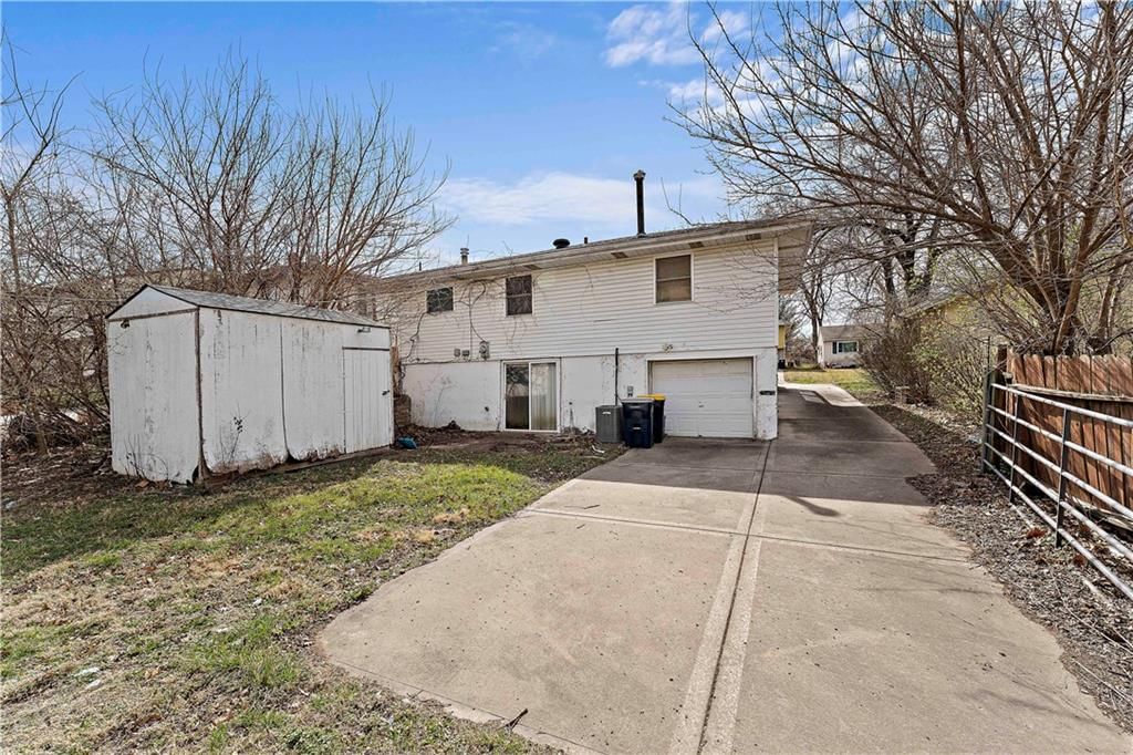 7208 NE 46th Street — photo 33