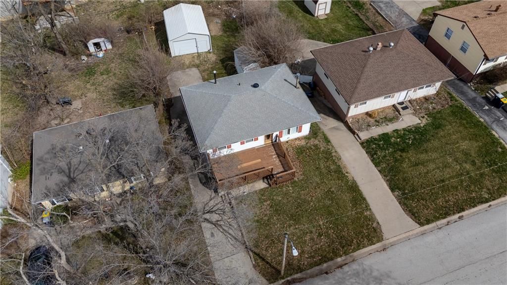 7208 NE 46th Street — photo 36